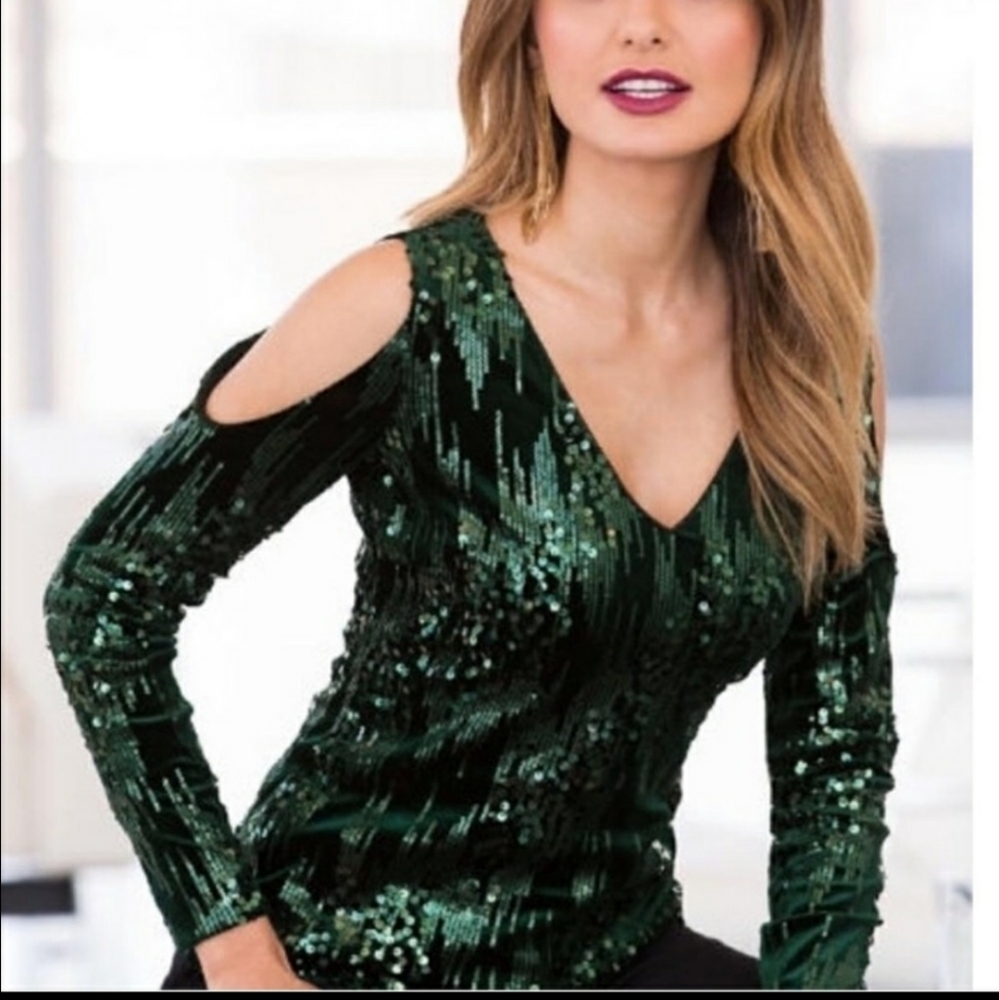 Alexia Admor green velvet cold-shoulder blouse